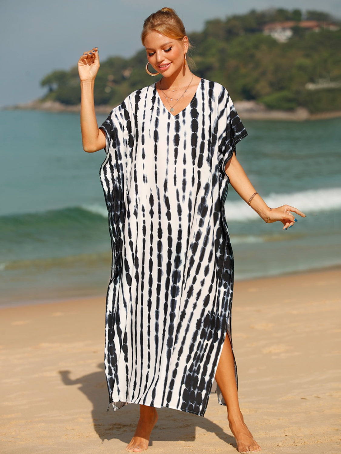 Tie-Dye V-Neck Half Sleeve Beach Maxi Dress