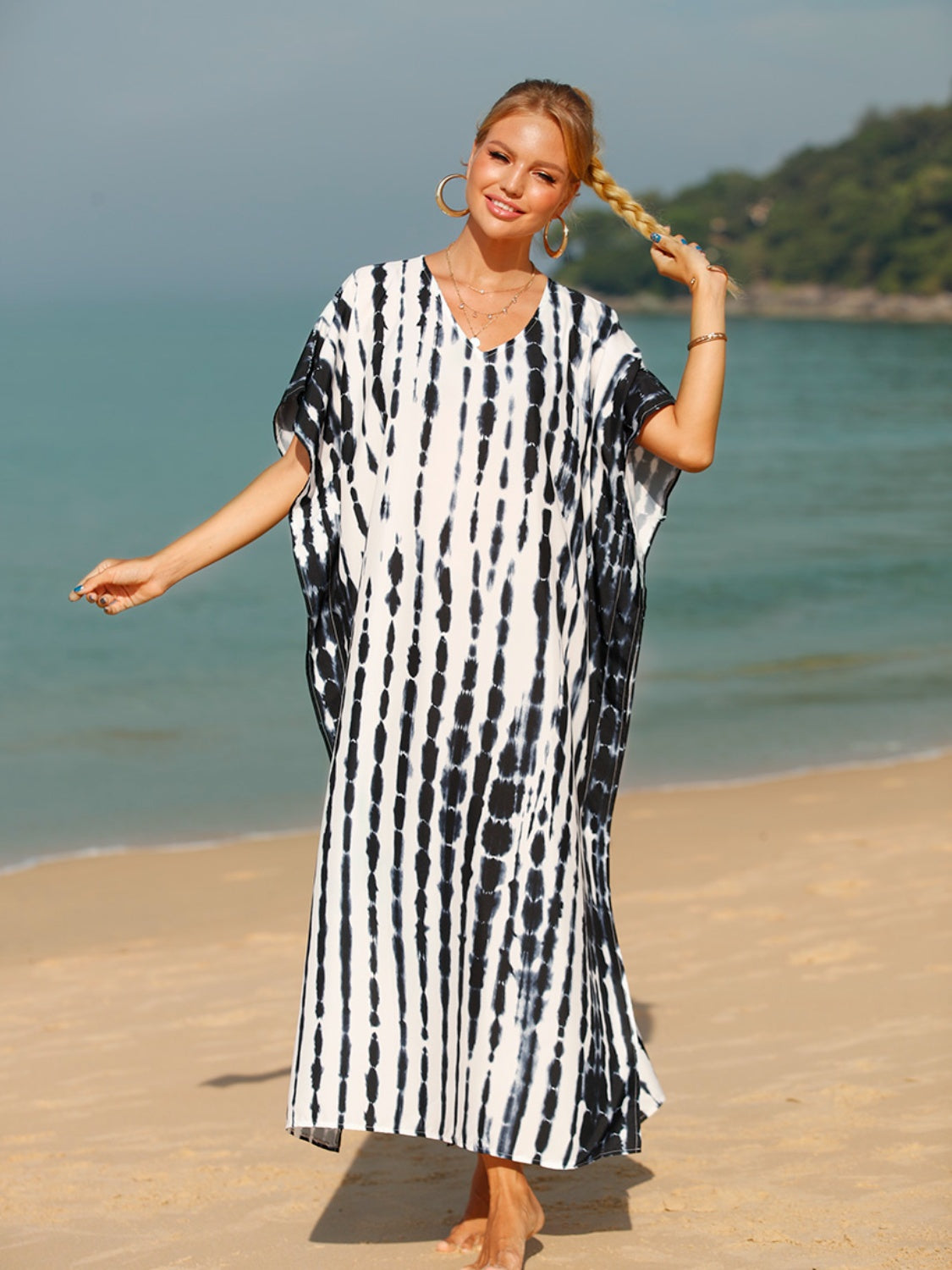 Tie-Dye V-Neck Half Sleeve Beach Maxi Dress