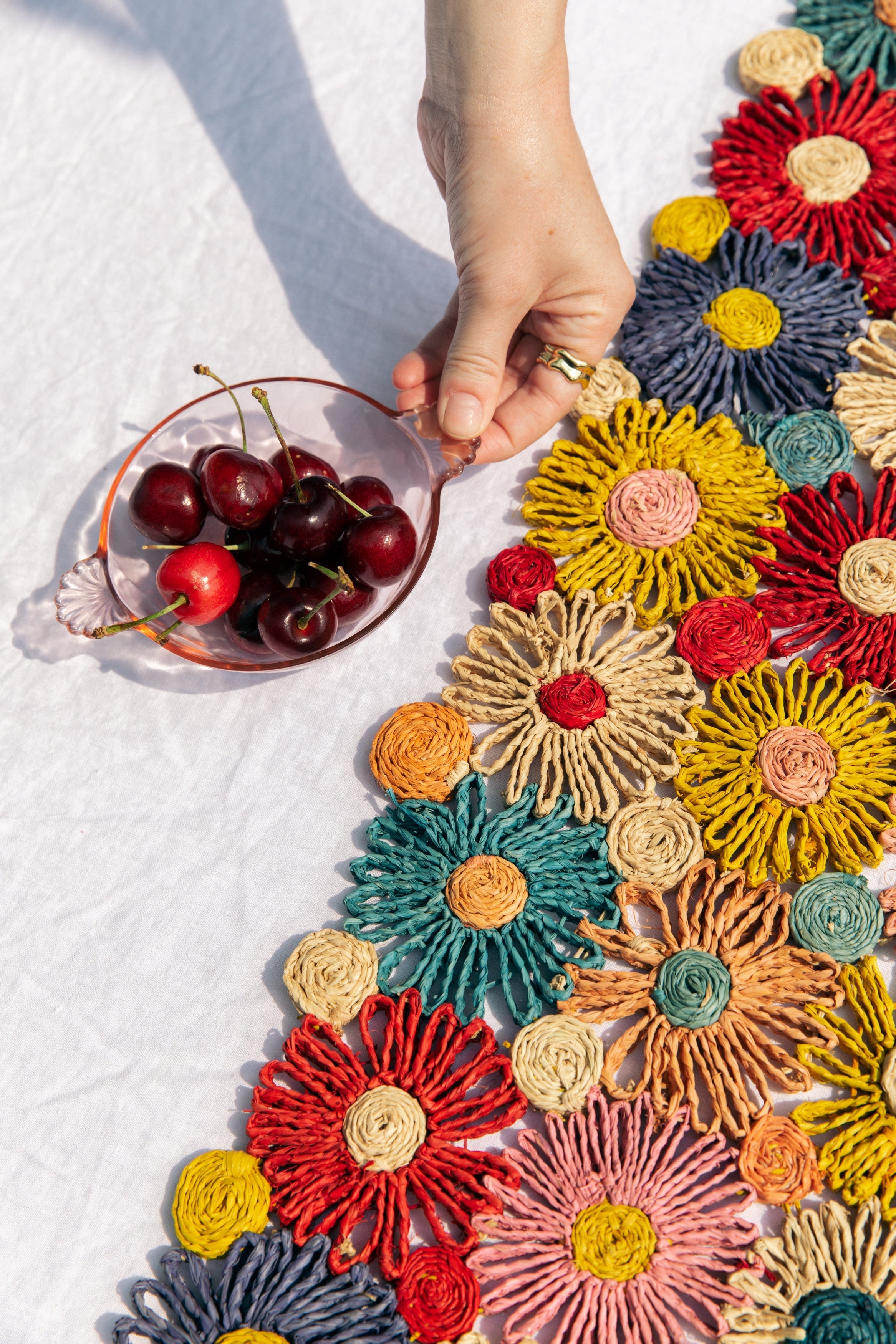 Handmade Fleur Raffia Flower Table Runner, Multicolor Flowers Woven Tabletop