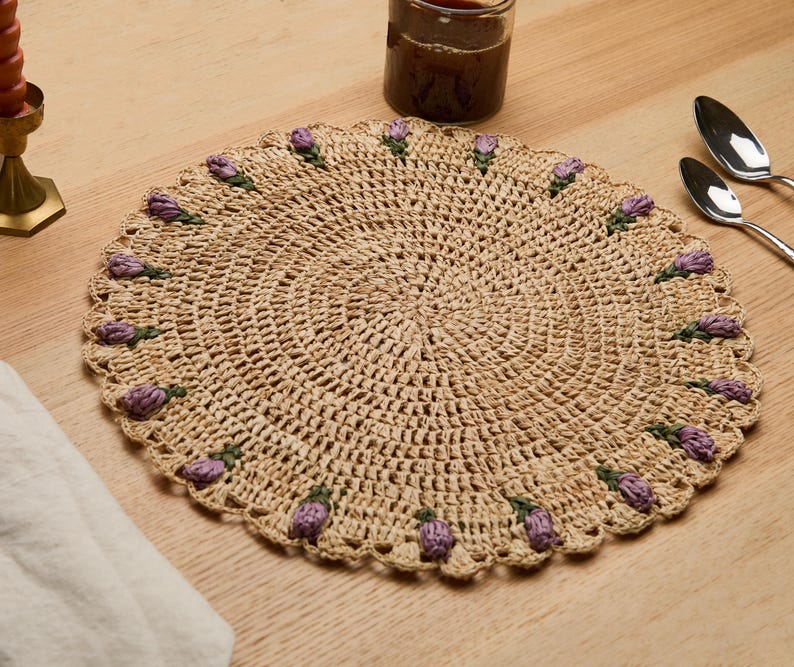 Tulip Floral Placemat – Hand-Crocheted Raffia – Handmade by Artisans in Madagascar