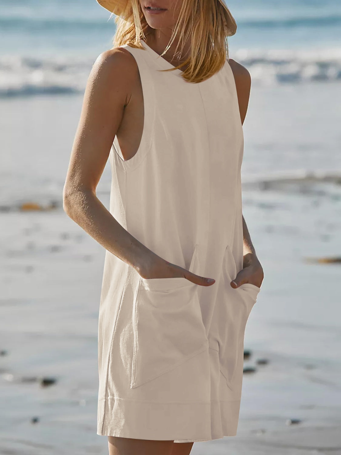 Beachy Sleeveless Vacay Romper with Pockets