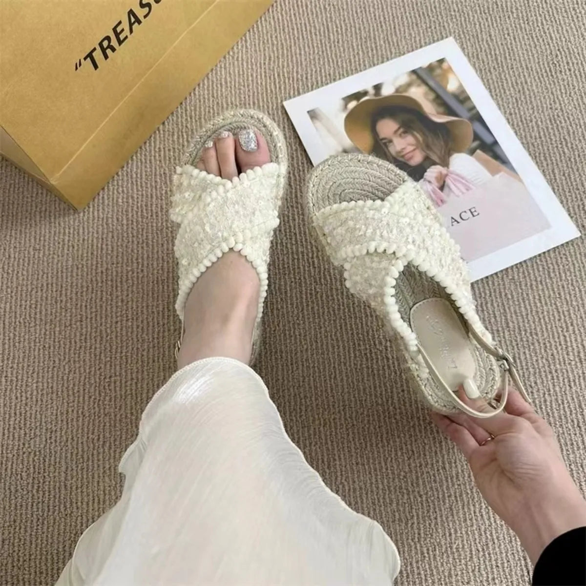 1e0df68e1a9642fd8d0614a97fc3cb46-Max-Origin