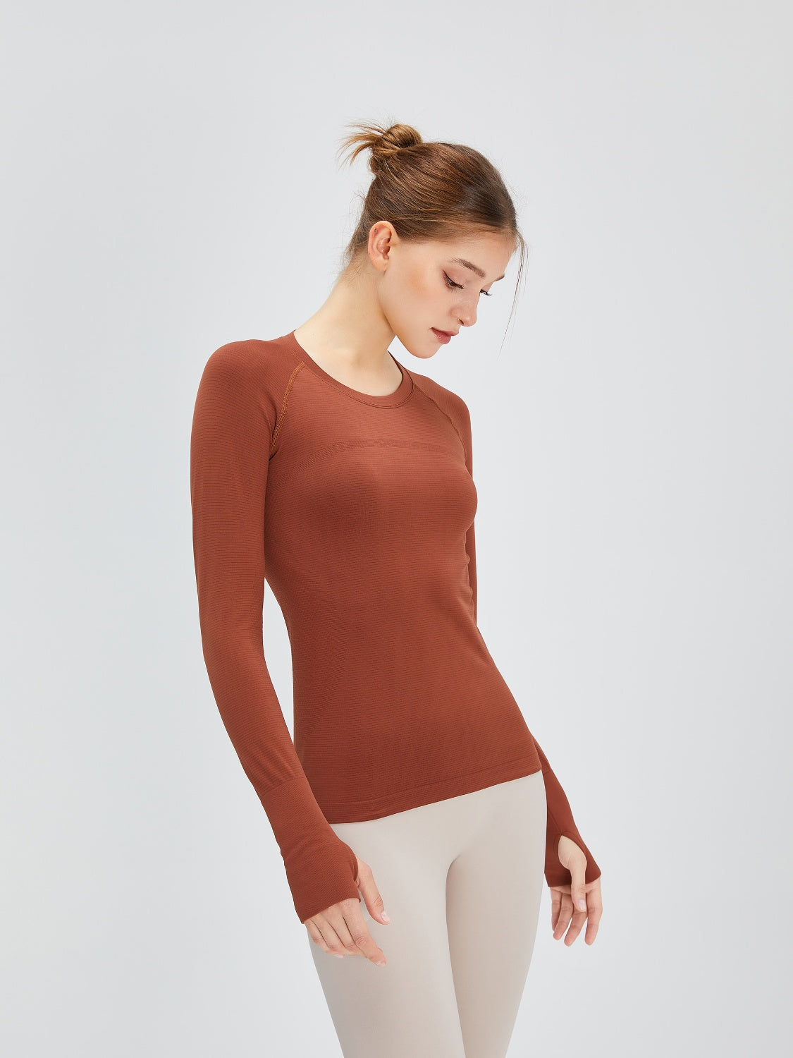 Round Neck Raglan Sleeve Active T-Shirt