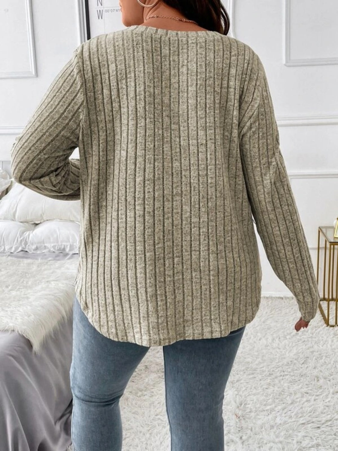 Plus Size V-Neck Long Sleeve Top