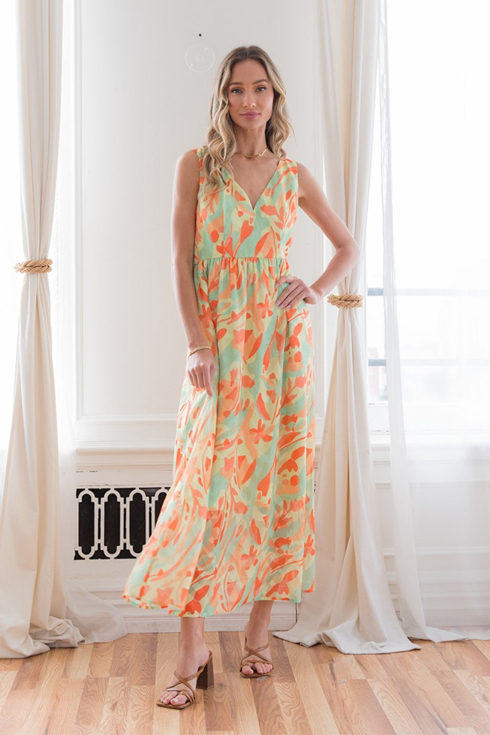 Vibrant Sleeveless Summer Maxi Dress