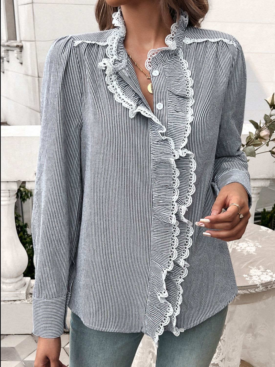 Lace Detail Ruffled Long Sleeve Shirt