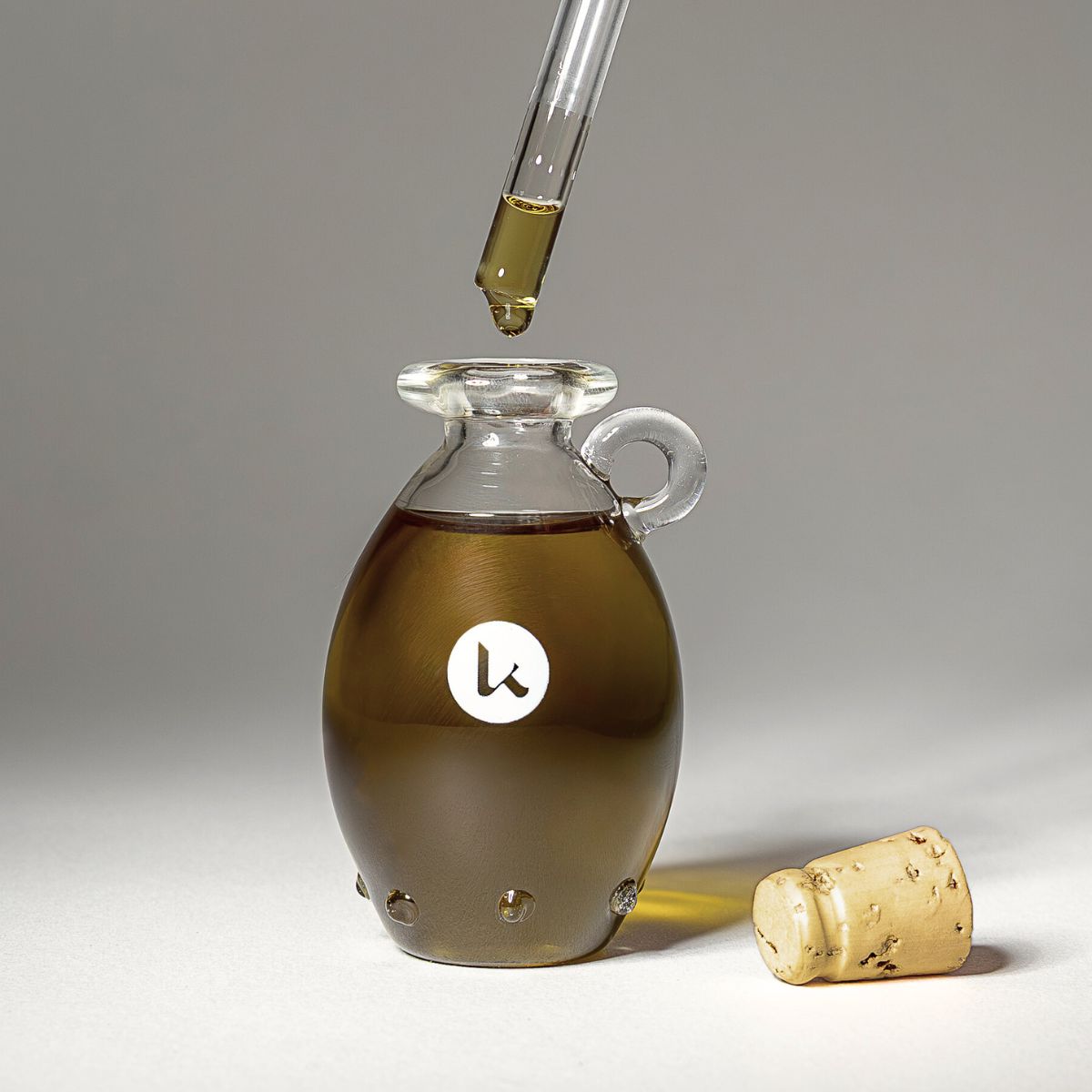 Henna Oil for Dry Hair & Scalp - Handmade glass amphorae bottle