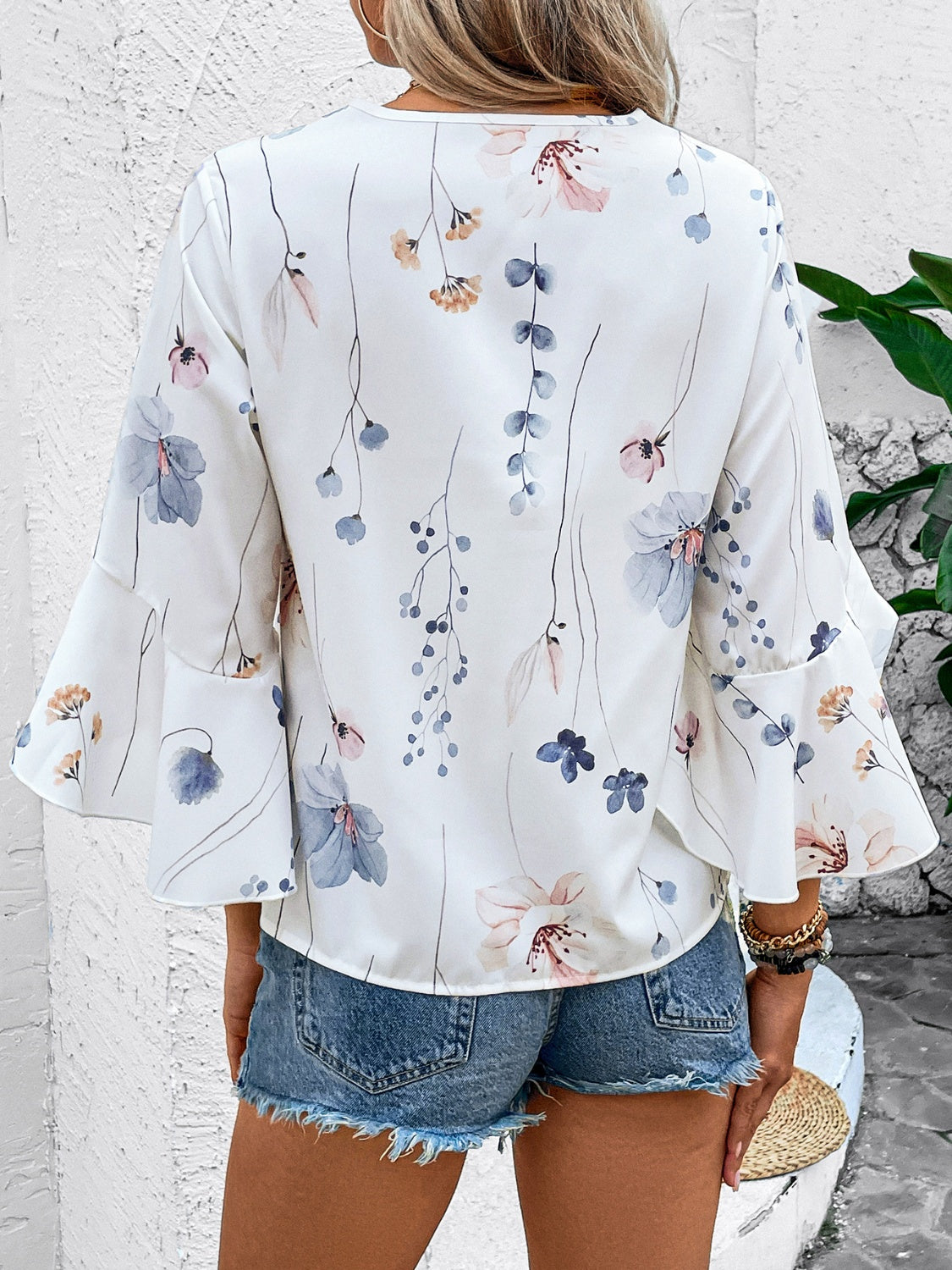 Feminine  Ruffled Printed V-Neck Half Sleeve Blouse