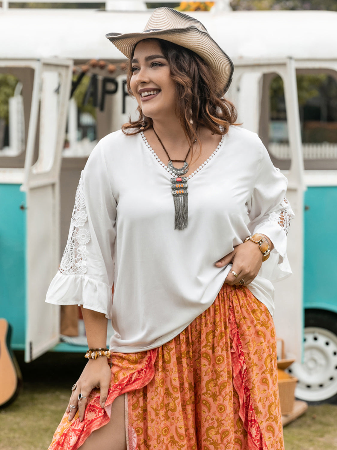 Plus Size Lace Detail Sleeve Blouse