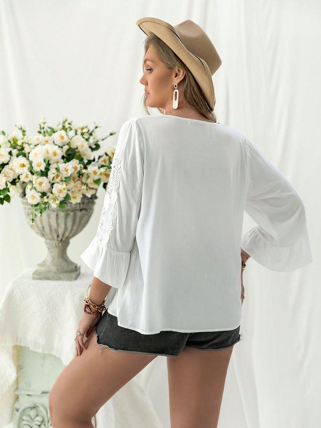 Plus Size Lace Detail Sleeve Blouse