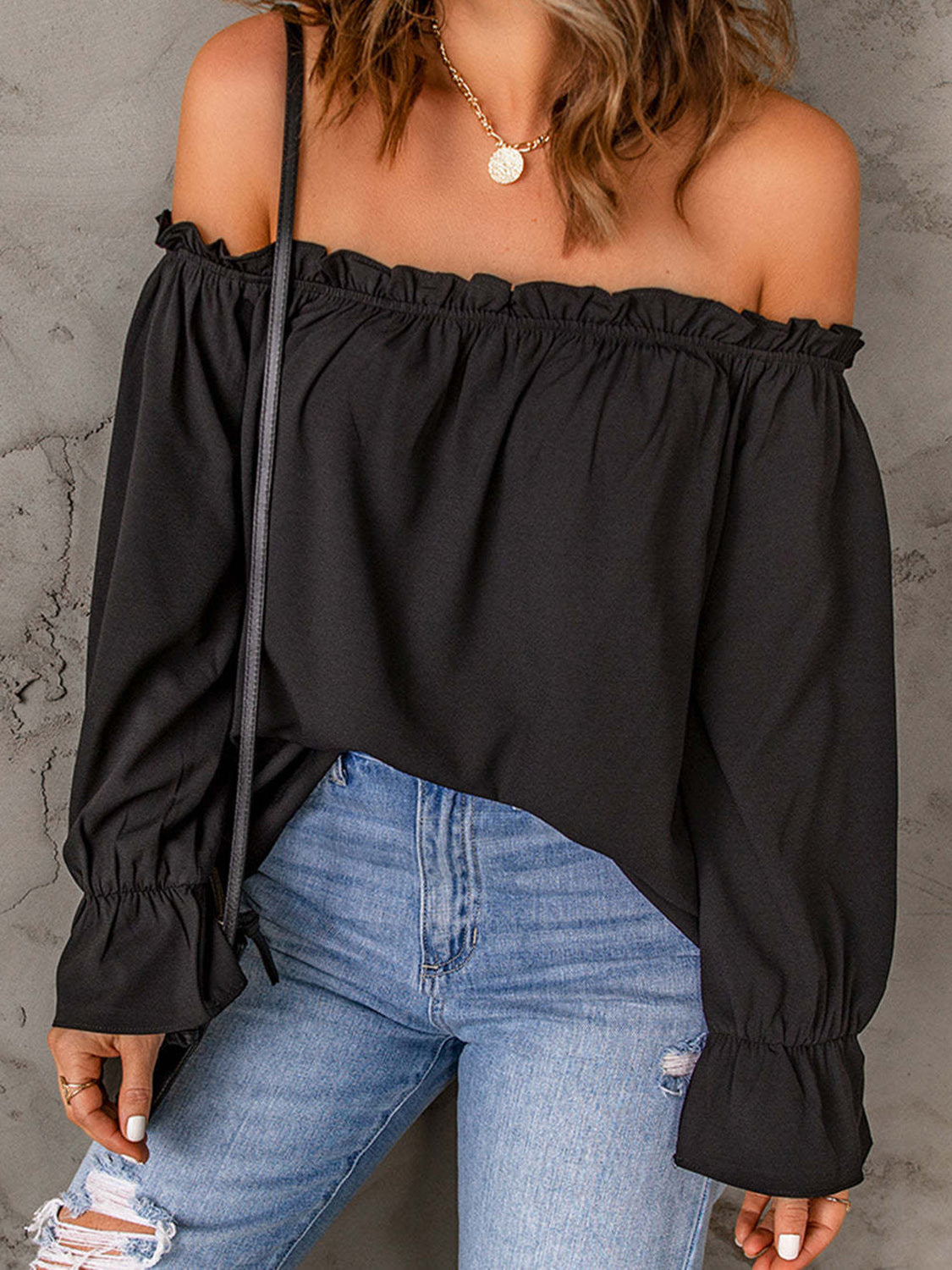 Off-Shoulder Flounce Sleeve Resort Blouse