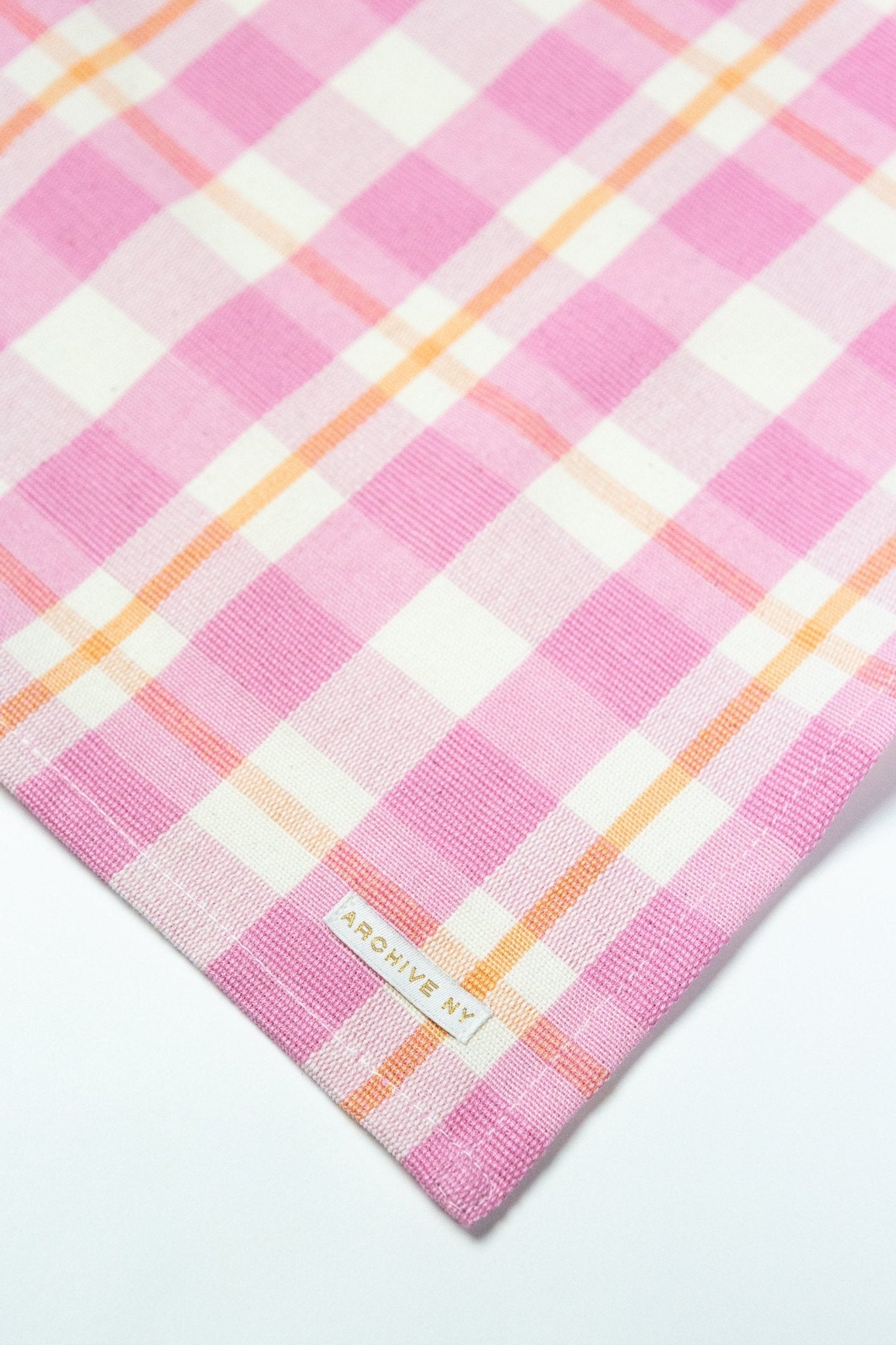 Archive NY Abigail Plaid Dinner Napkin in Bubblegum