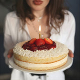 Sugar-Free White Chocolate Strawberry Cake, 2.5 lb