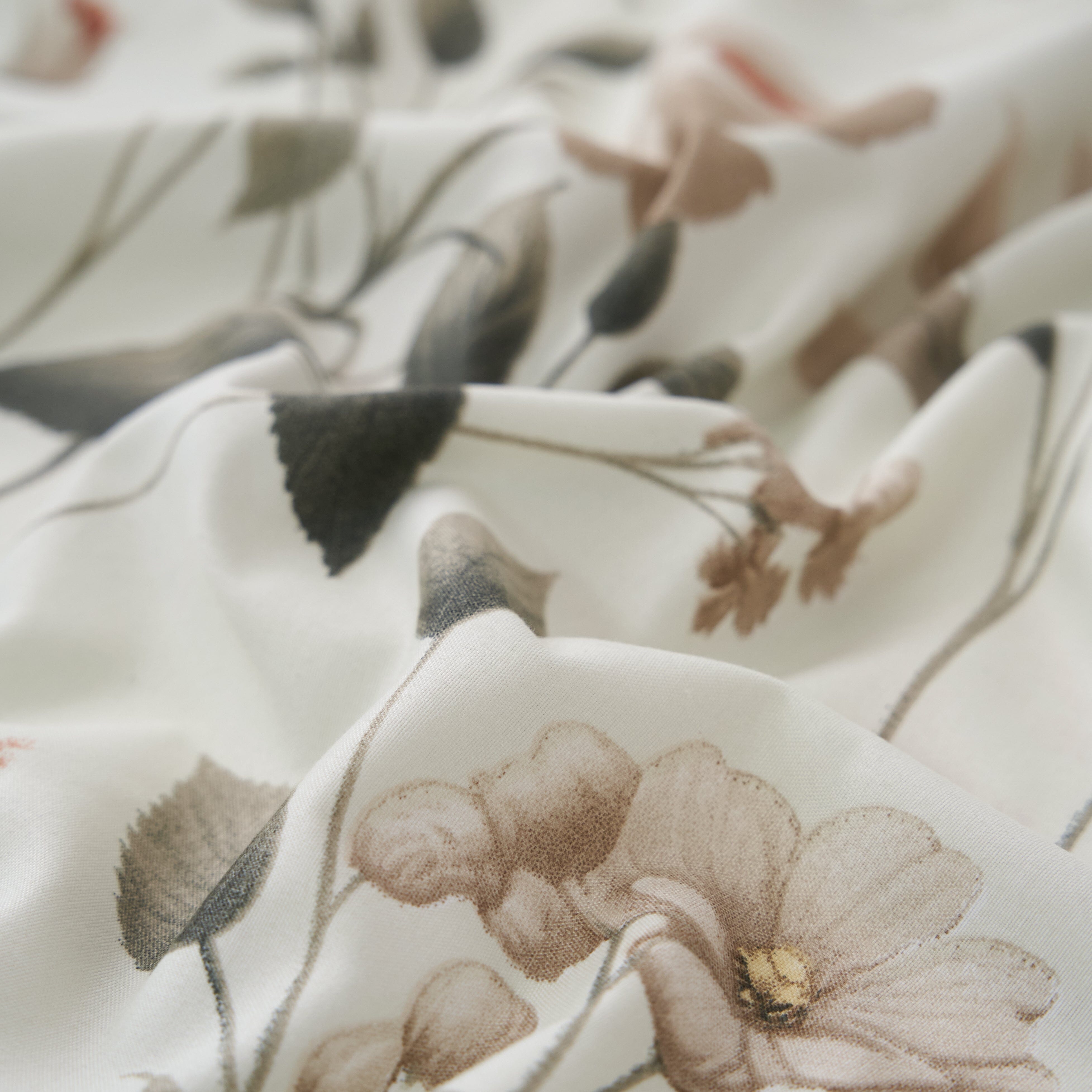 Enchanted Meadow Bed Sheet Set -