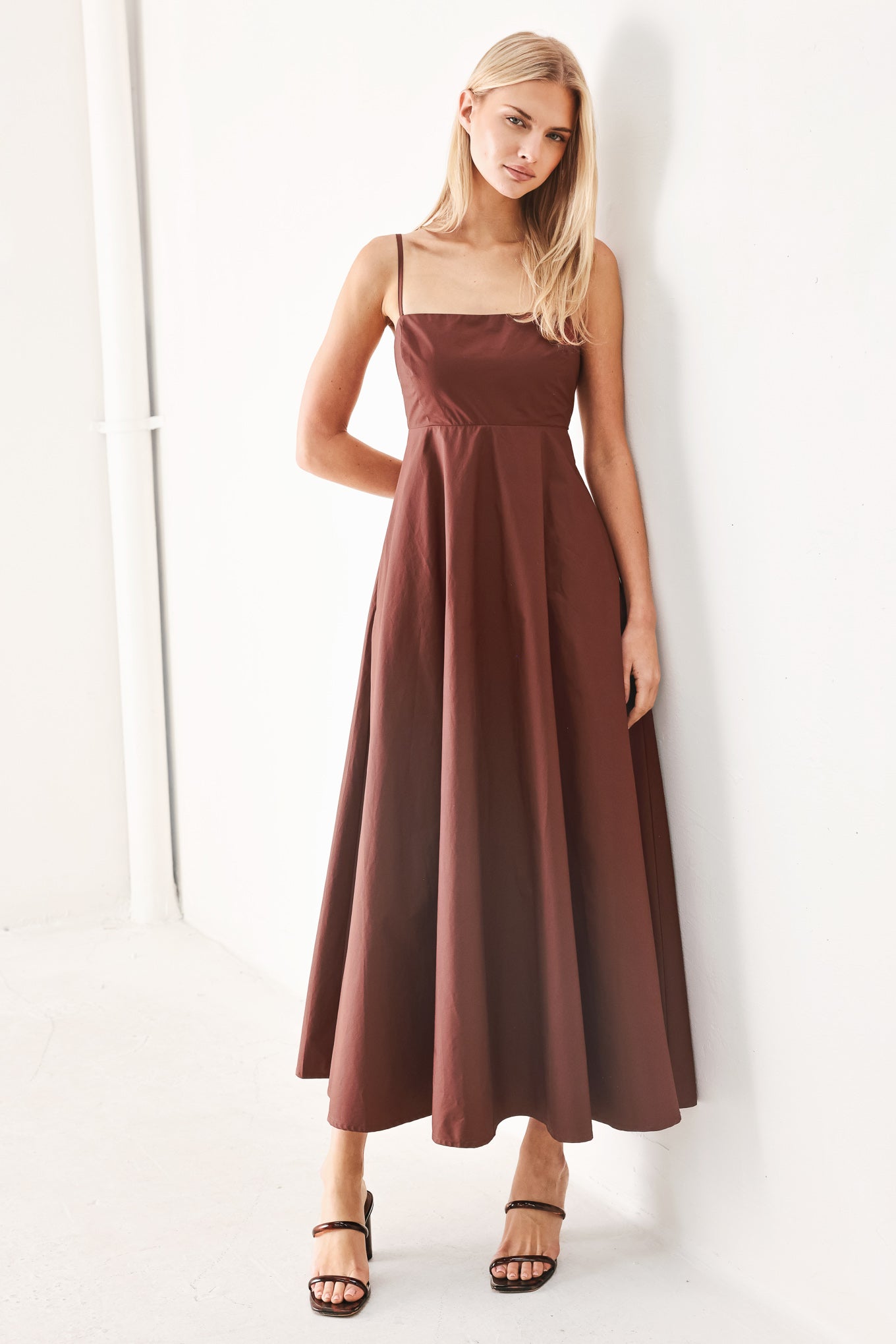 Dark Rose Midi Dress