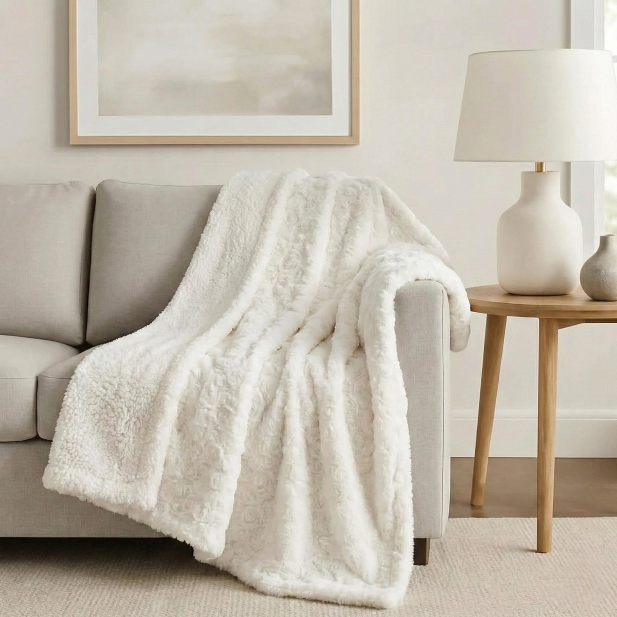 Luxury White Roses Fluffy Soft Sherpa Backside Faux Fur Throw Blanket (K11)