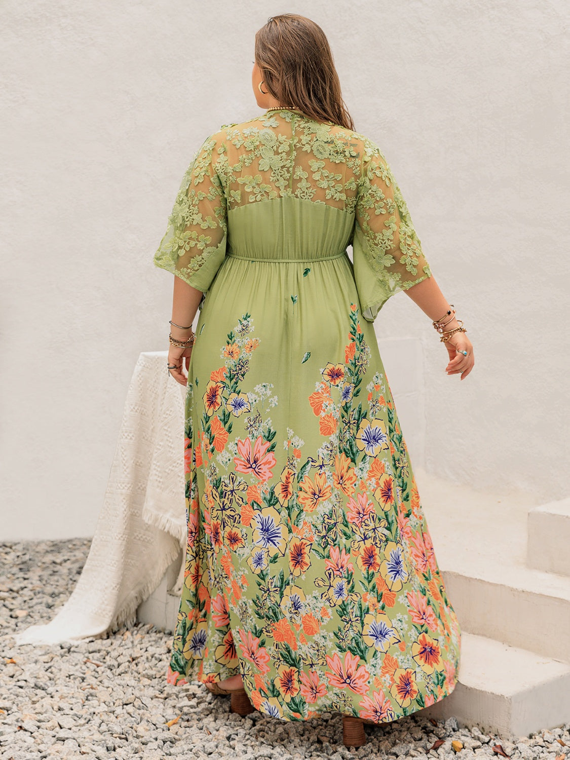 Plus Size Lace Detail Floral Maxi Dress