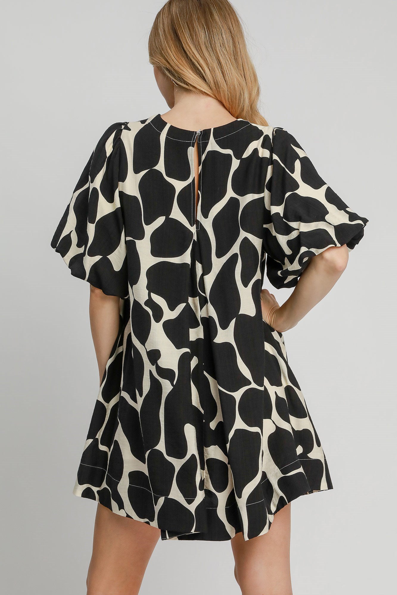 Full Size Two Tone Abstract Print Puff Sleeve Dress Plus Size