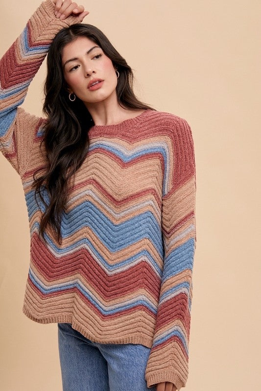 Zig-Zag Round Neck Sweater