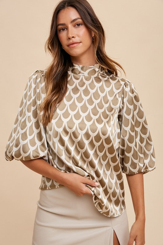 Mock Neck Half Sleeve Resort Blouse