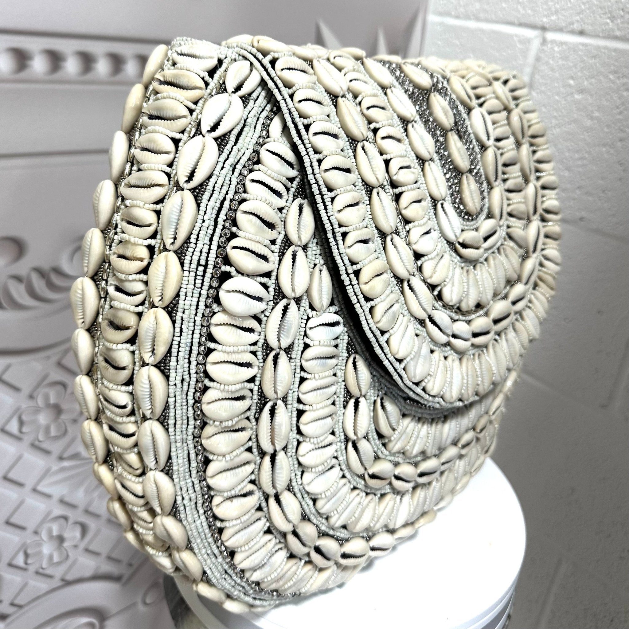 Bahari Luxe Cowry Shell Clutch - Artisan Hancrafted