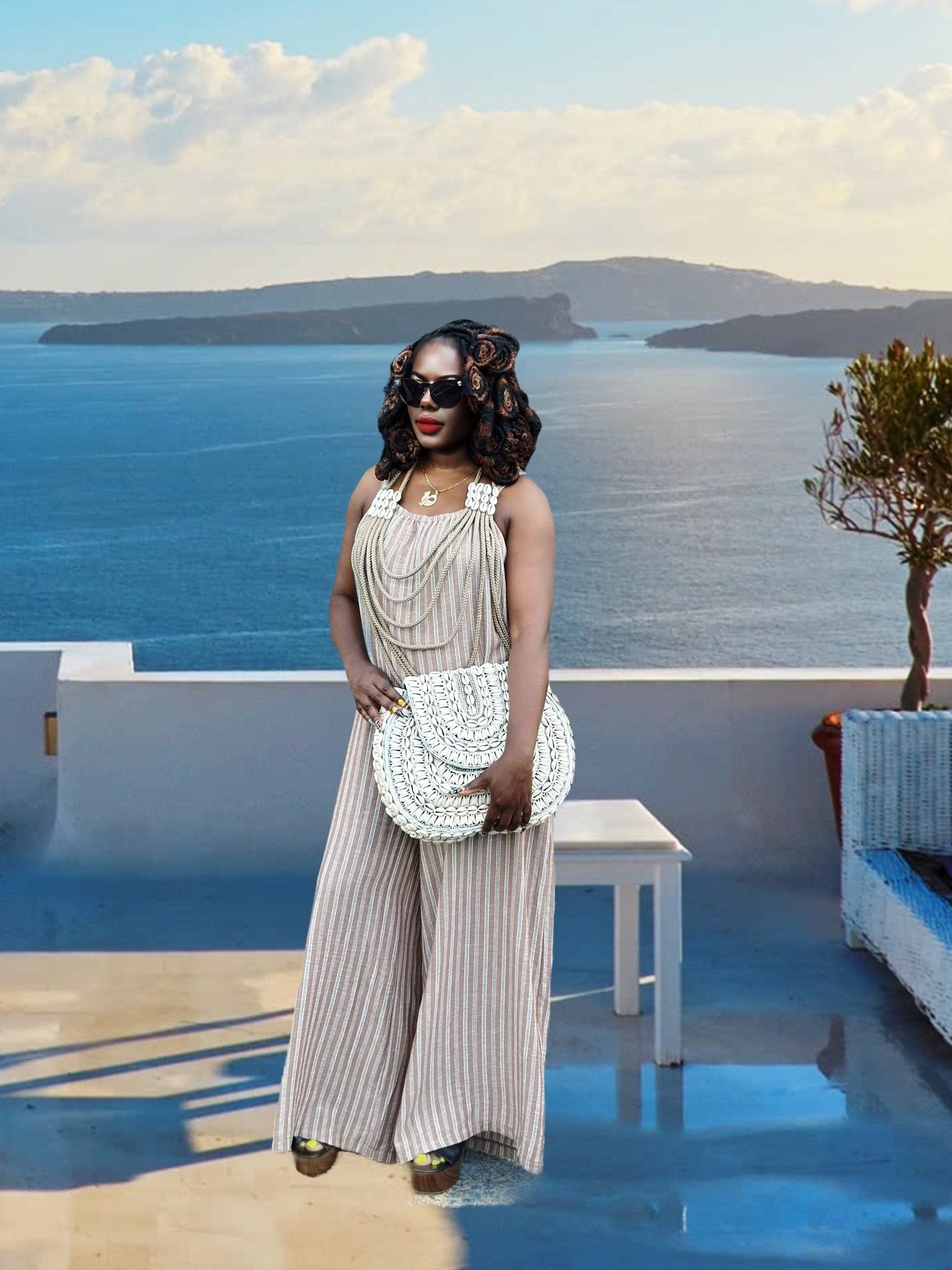 Bahari Luxe Cowry Shell Clutch - Artisan Hancrafted