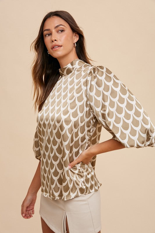 Mock Neck Half Sleeve Resort Blouse