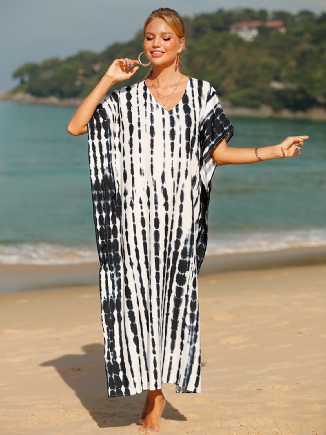 Tie-Dye V-Neck Half Sleeve Beach Maxi Dress