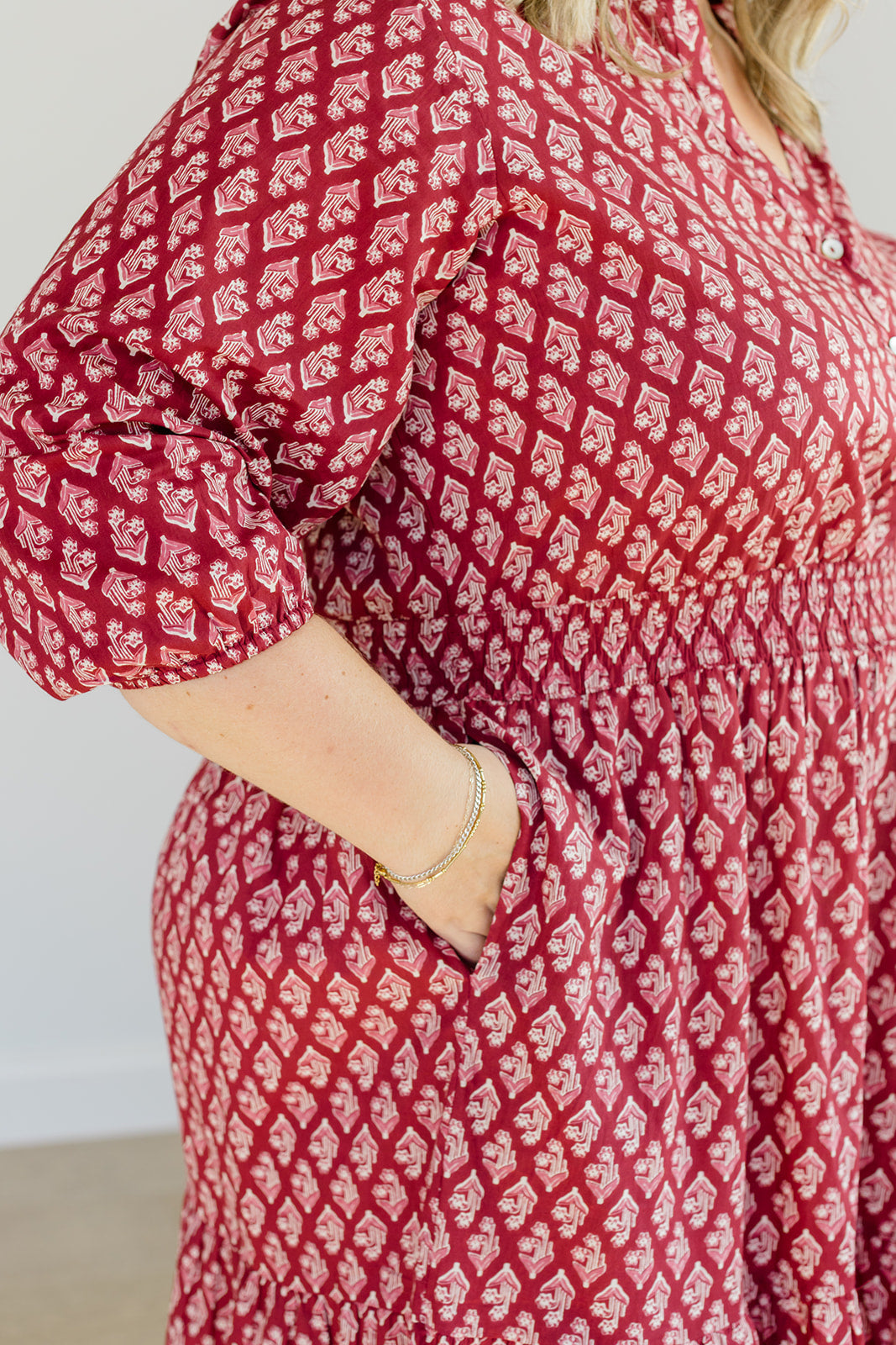 The Francesca Midi Dress in Spiced Merlot Plus Size