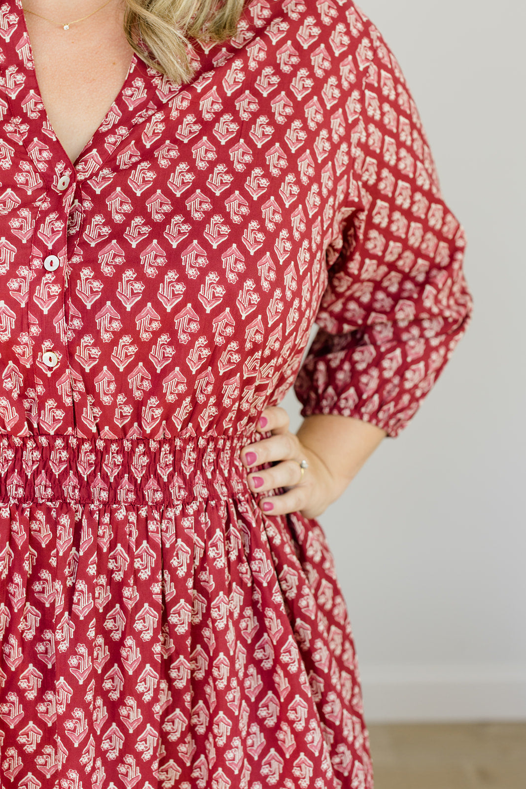 The Francesca Midi Dress in Spiced Merlot Plus Size