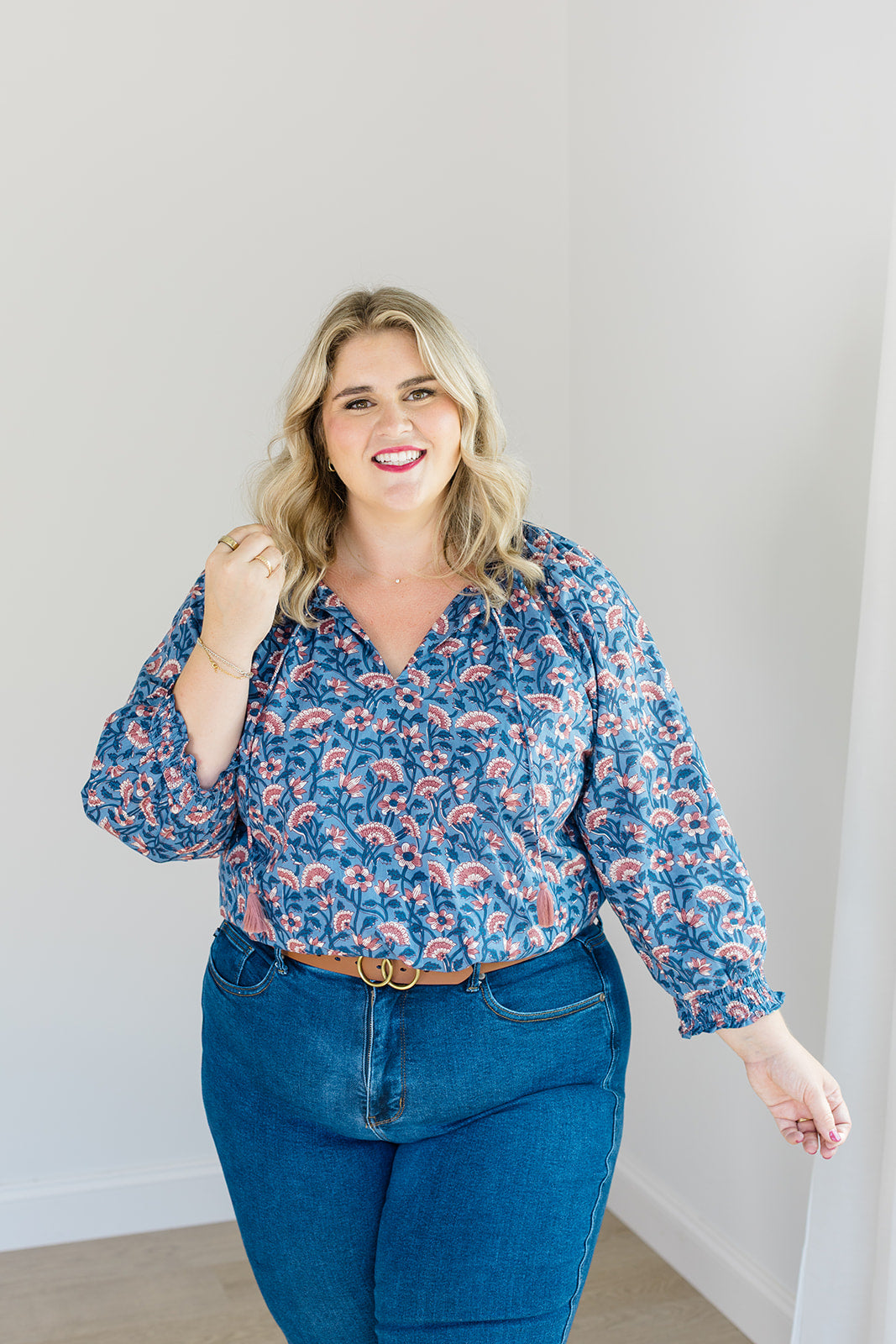 The Jess Top in Indigo Bloom Plus Size