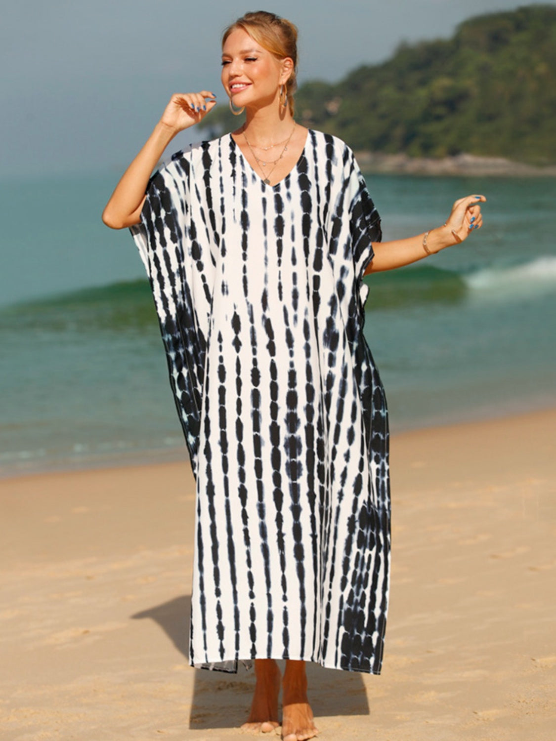 Tie-Dye V-Neck Half Sleeve Beach Maxi Dress