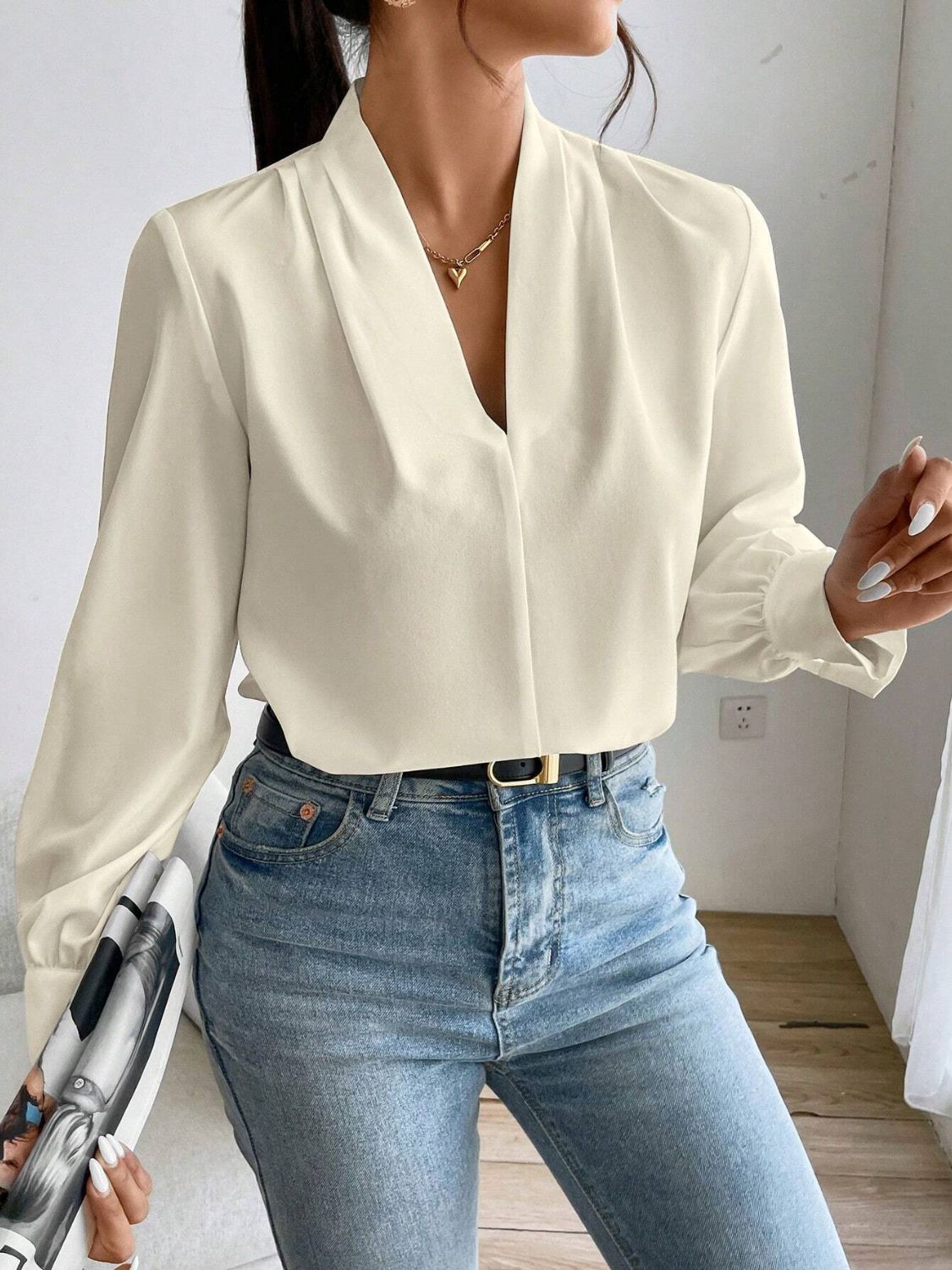 Classic V Neck Long Sleeve Shirt