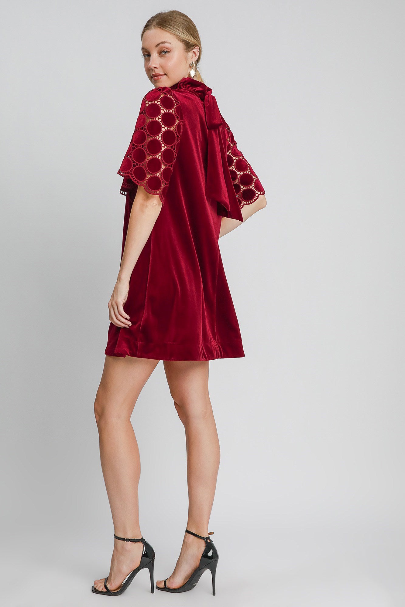 Lace Half Back Tie Velvet Cocktail Dress