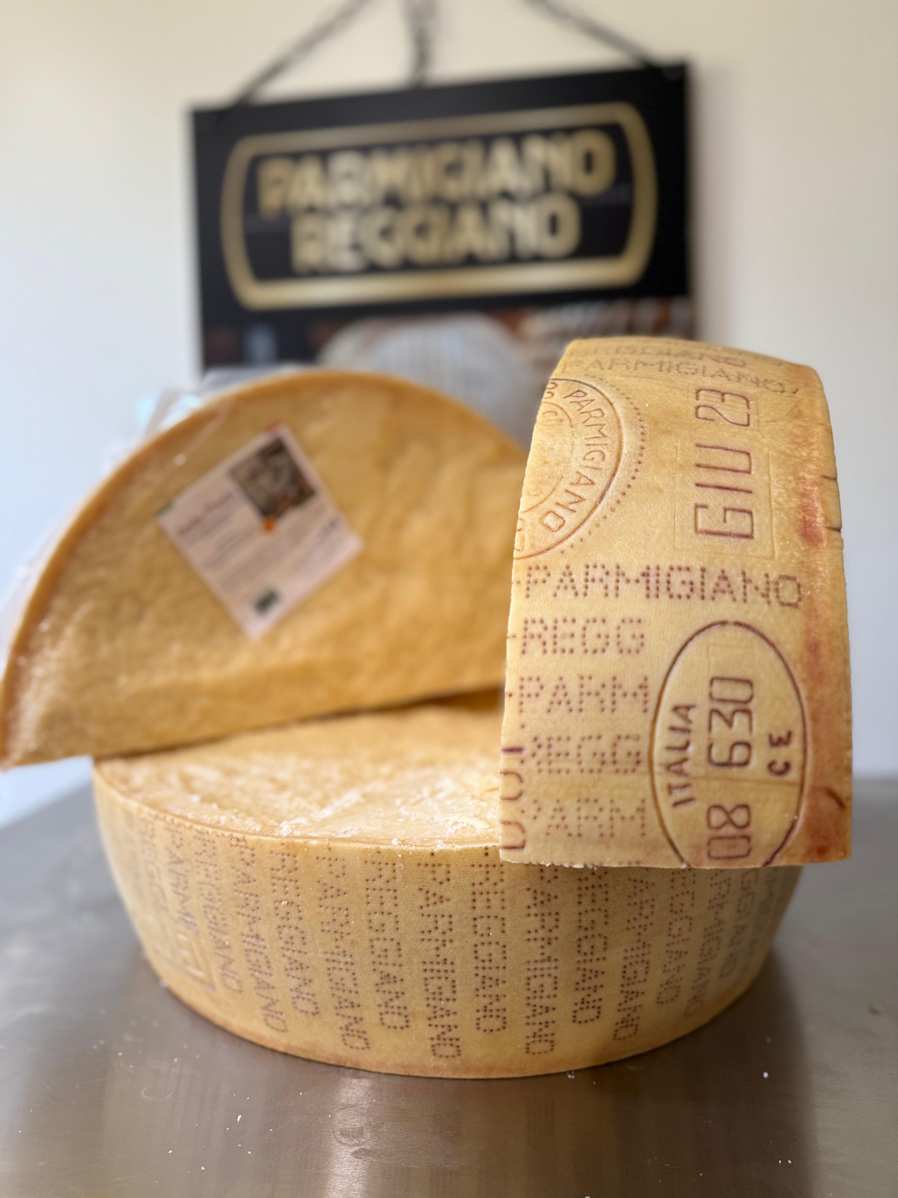 10lb cut of Parmigiano Reggiano | Aged 26+ months