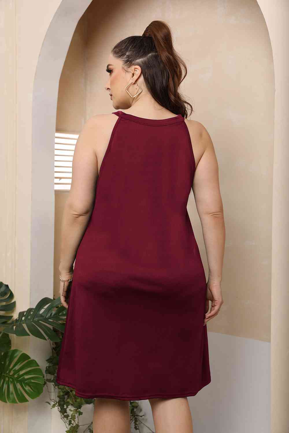 Plus Size Sleeveless Dress