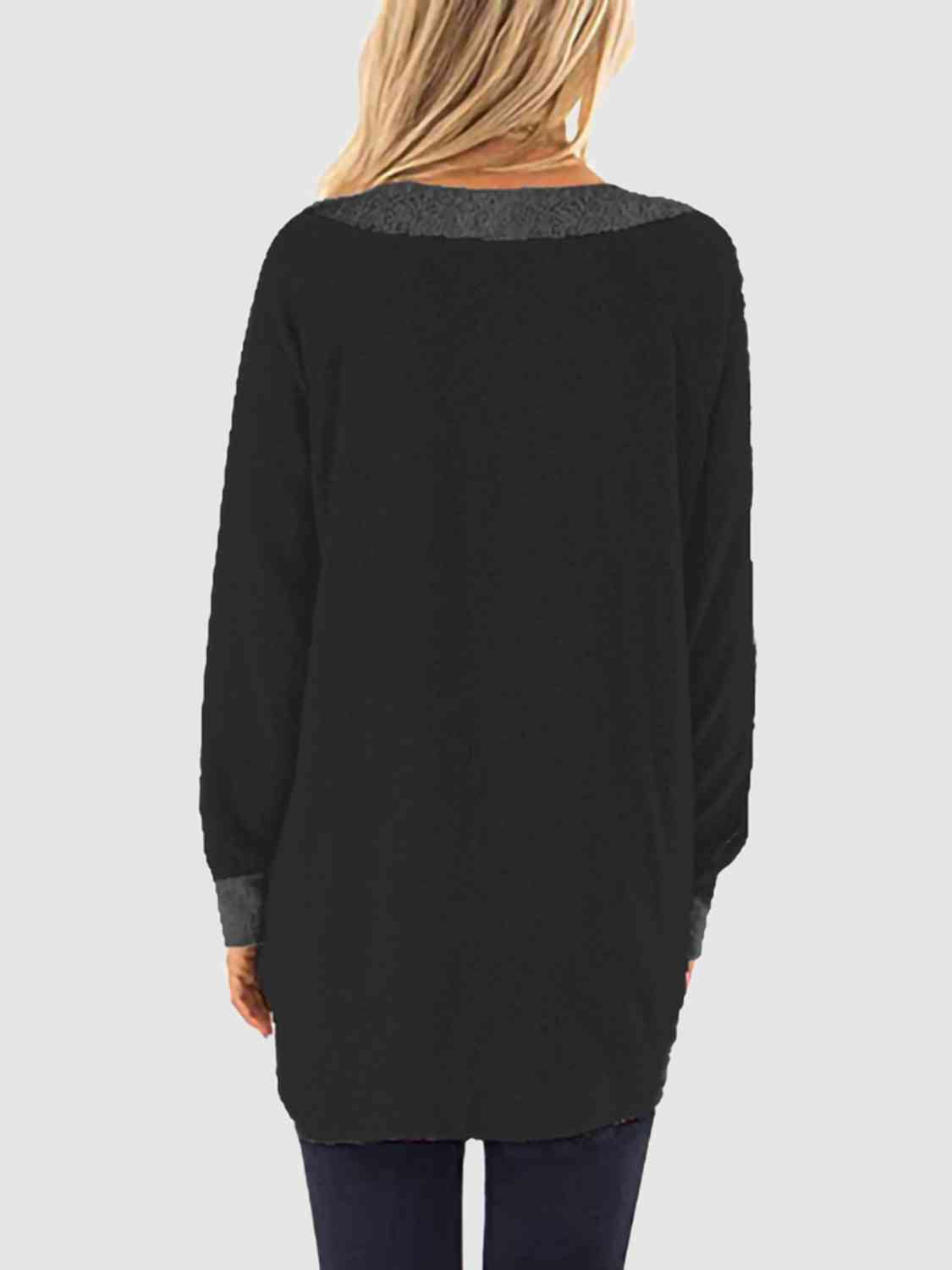 Graphic Round Neck Sweatshirt with Pockets