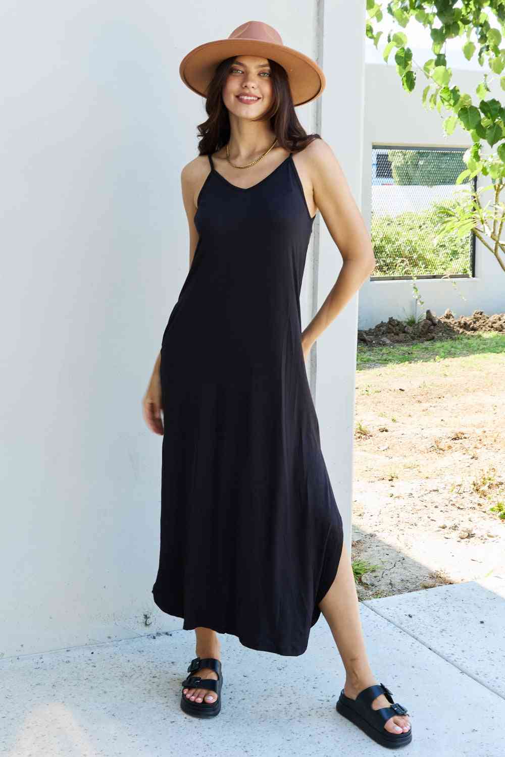 Plus Size Summer Maxi Dress in Black