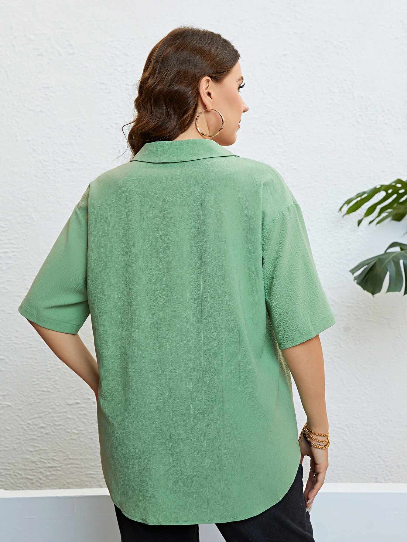 Elegant Plus Size Resort Shirt