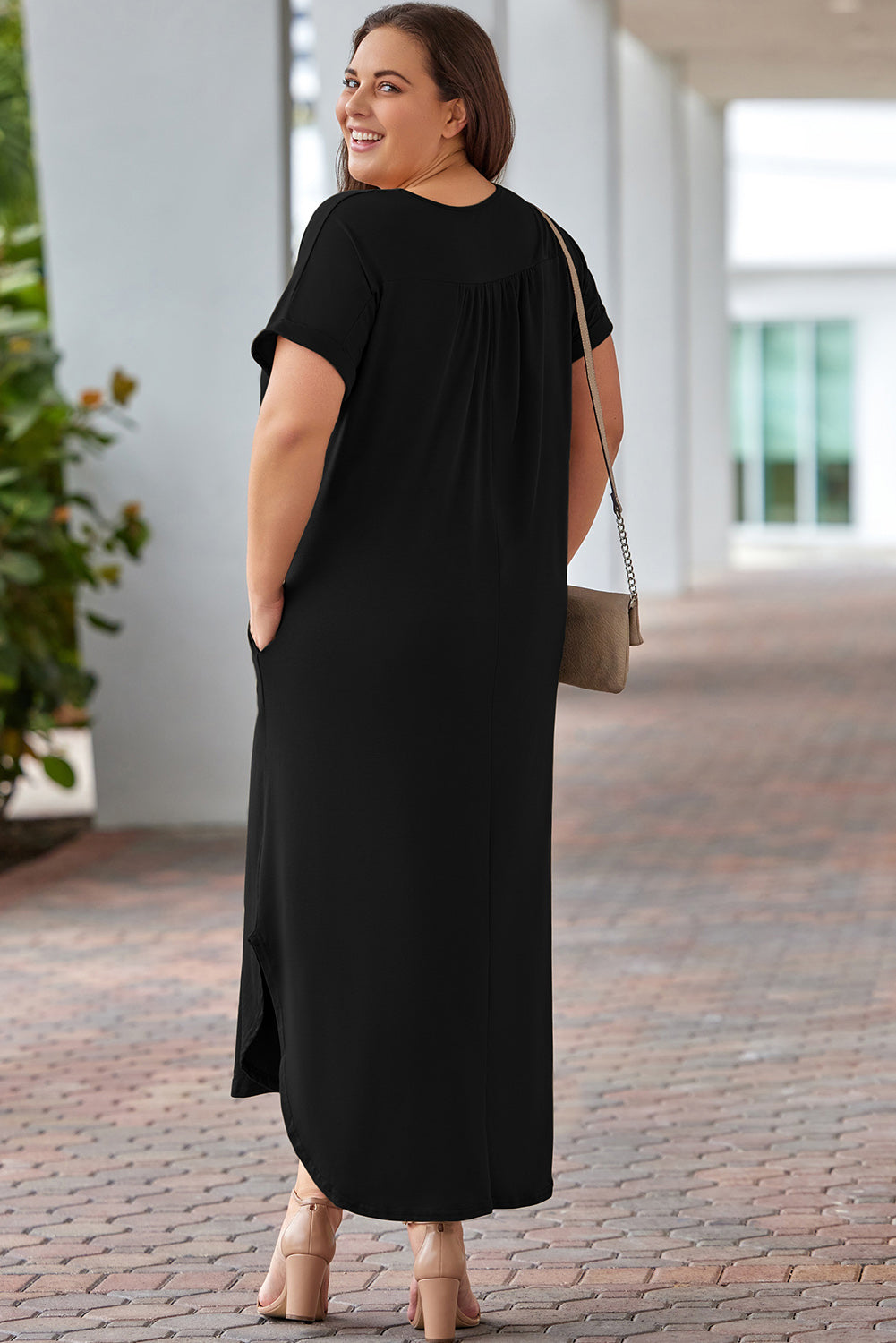 Plus Size V-Neck Beach Maxi Dress