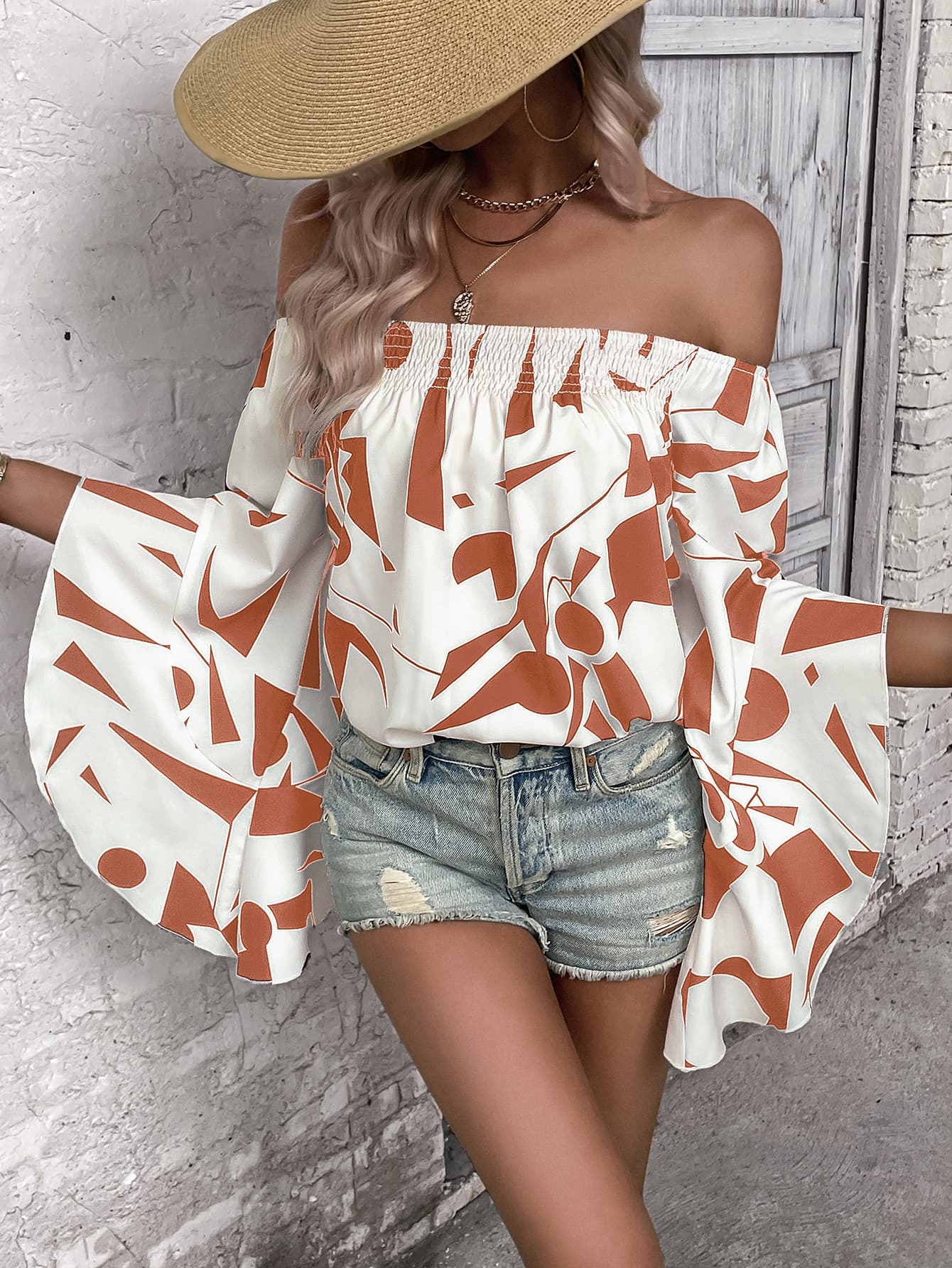 Resort Off-Shoulder Bell Sleeve Blouse