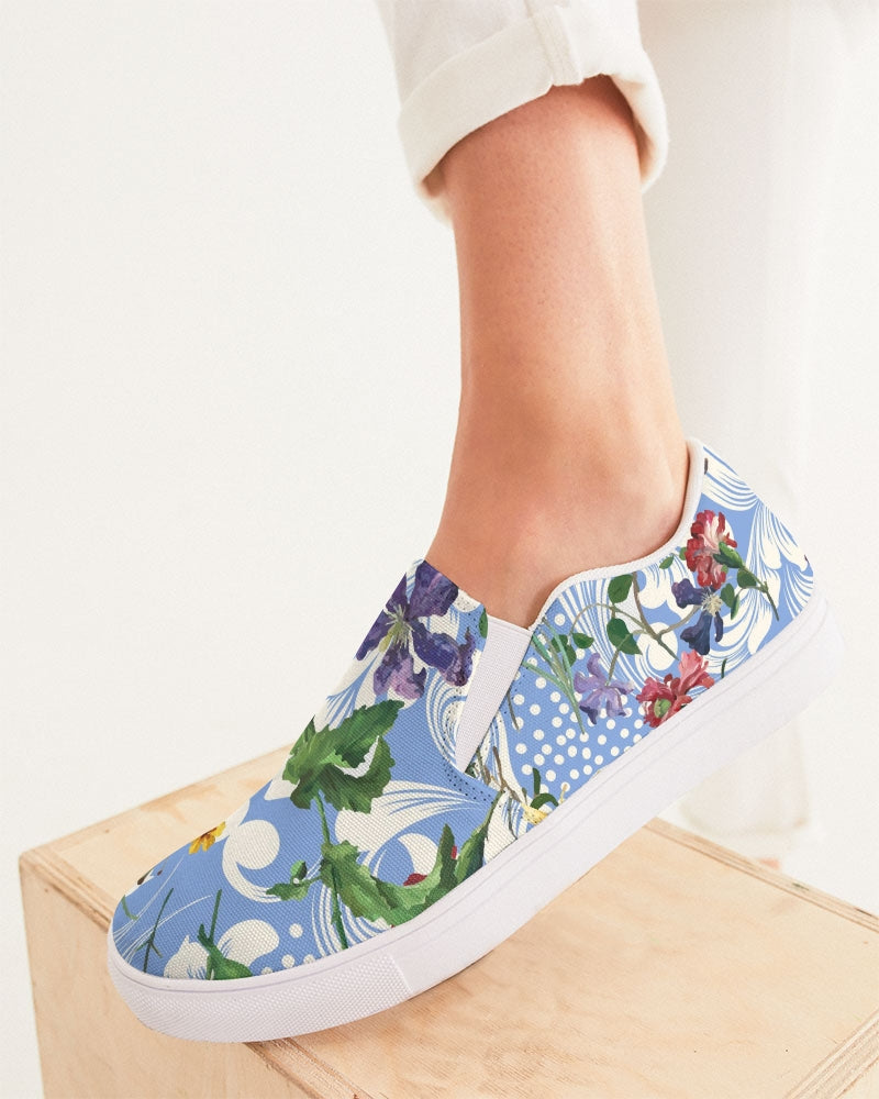 Thisbe Women's Slip-On Canvas Shoe