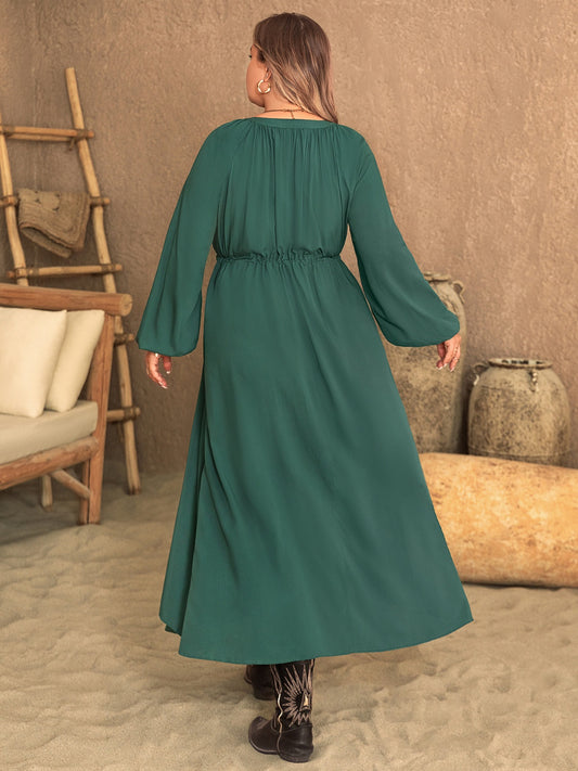 Green Plus Size Long Sleeve Maxi Resort Dress